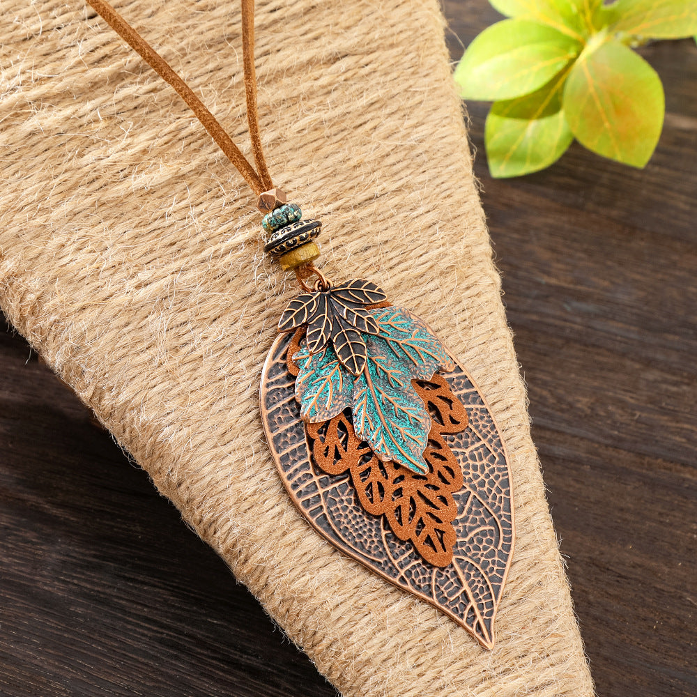 Wholesale Retro Bohemian Ethnic Style Leaf Pendant Necklace Set Autumn and Winter Long Sweater Chain Daily Commuting Accessories