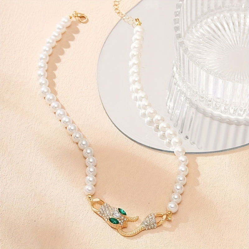 Wholesale  Snake-Shaped Decoration Luxury Necklace