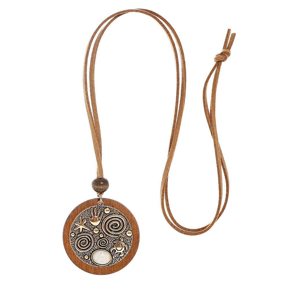 Wholesale Vintage Ethnic Style Pendant Necklace OceanInspired Fashion Accessory