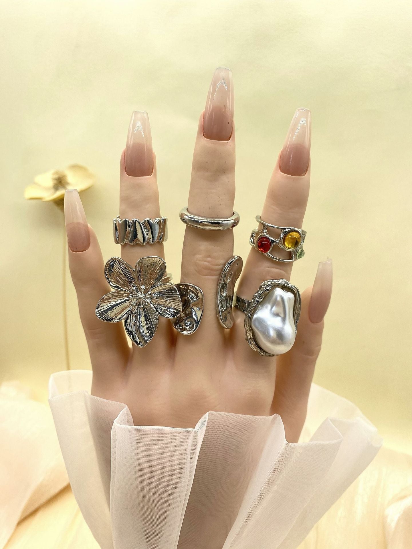 Wholesale Gold Baroque Lava Texture Flower Ring Set For Women Adjustable Wide Band Geometric Shape Everyday Chic Jewelry Accessory