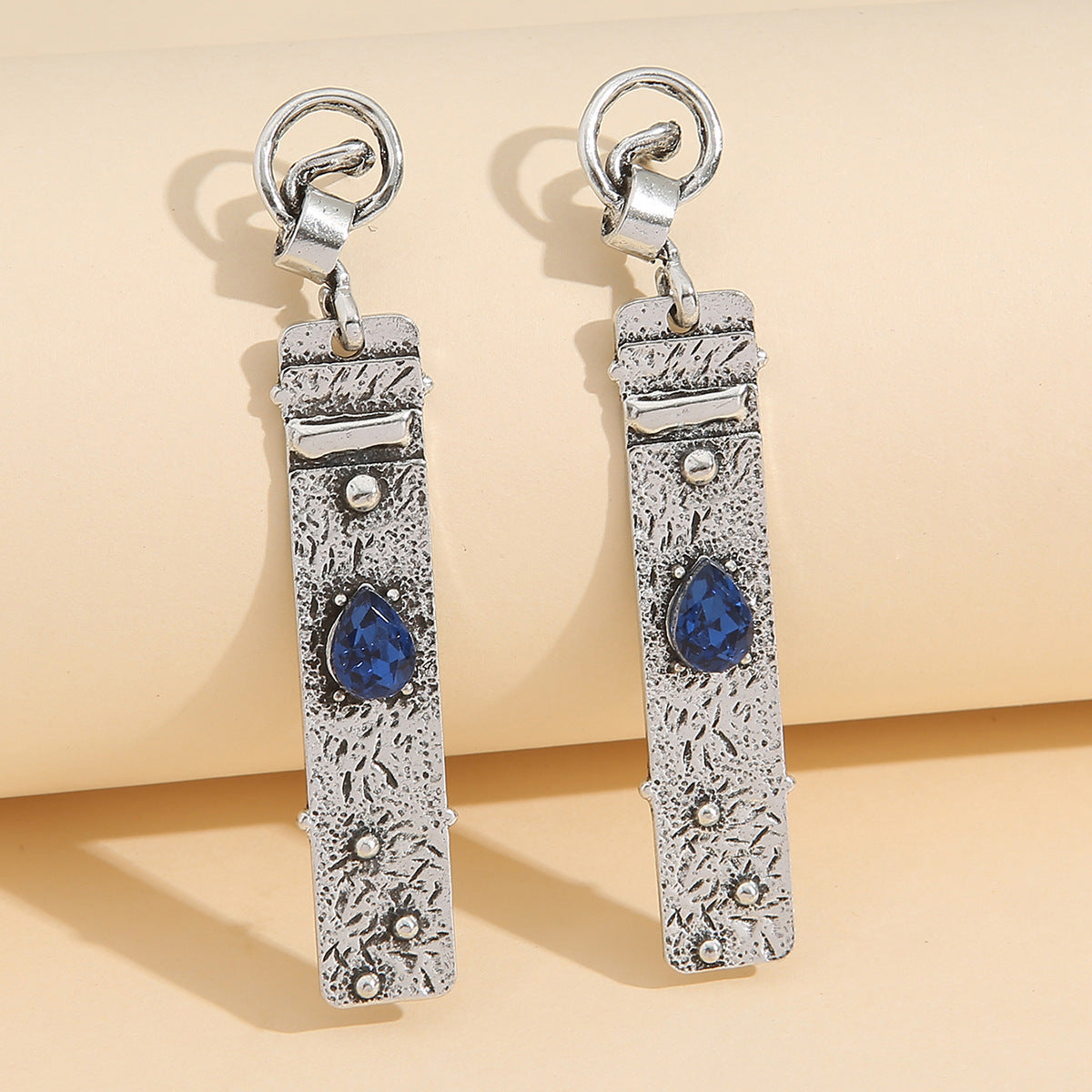 Wholesale Retro Tribal Long Drop Earrings Trendy Party Wear Jewelry Accessory Ancient Silver Alloy Boutique Gift