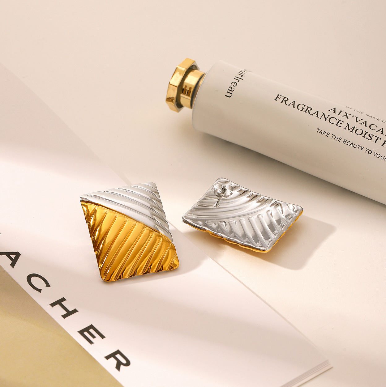 Wholesale Stainless Steel Geometric Earrings  Luxury  Gold and Silver Color-matching Square Earrings