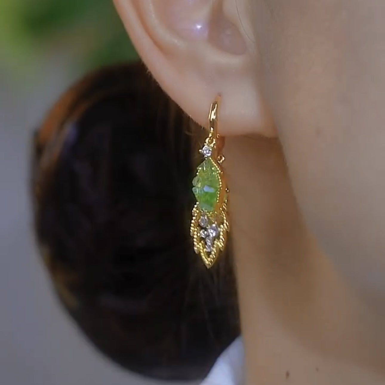 Wholesale Light Luxury Green Leaf Earrings