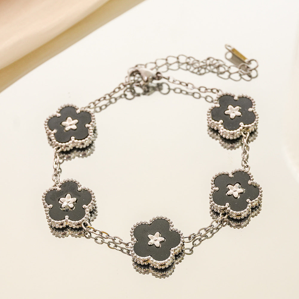 Wholesale Five Leaf Clover Floral Design Stainless Steel Bracelet Stylish Everyday Jewelry Accessory Boutique Resale Gift