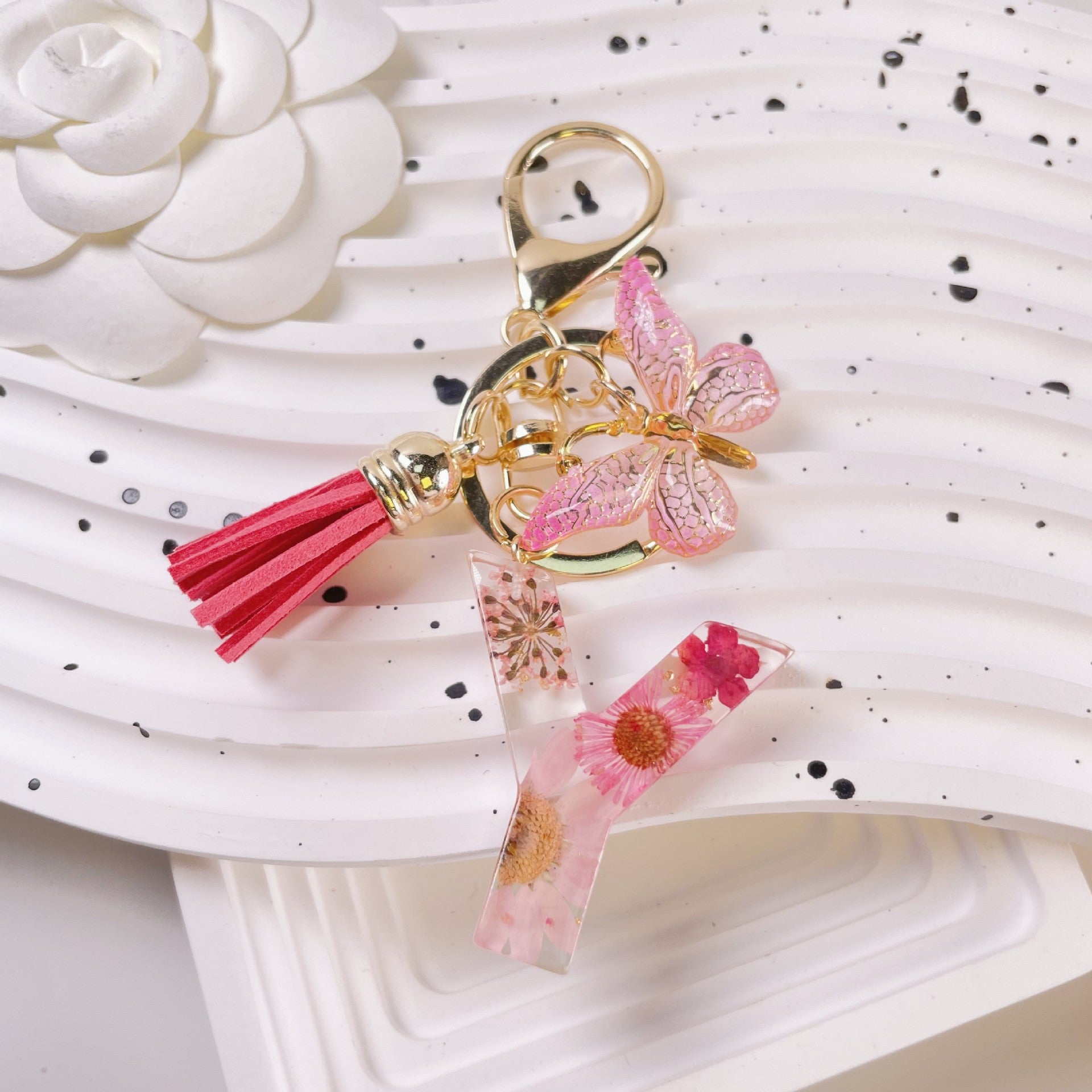 Wholesale Pink Daisy Letter Keychains Butterfly Tassel Keychain ACC-KC-Jiay001