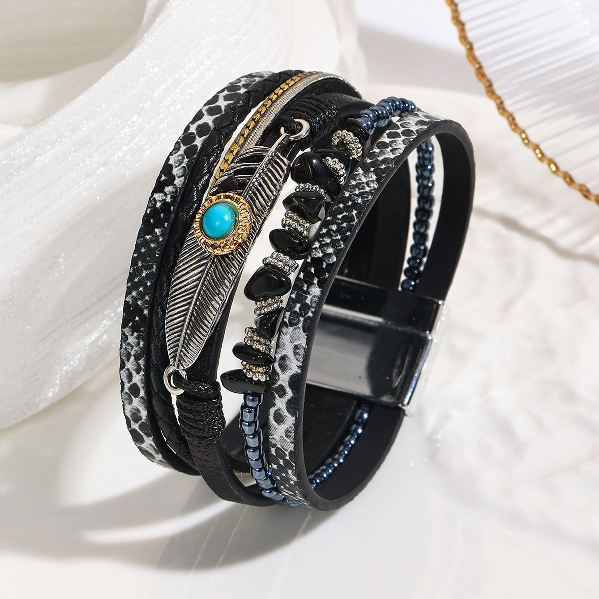 Wholesale Unisex Bohemian Faux Leather Feather Magnetic Bracelet Business Gift Jewelry Accessory