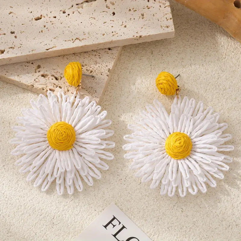 Wholesale  Hand-Woven Raffia Daisy Earrings