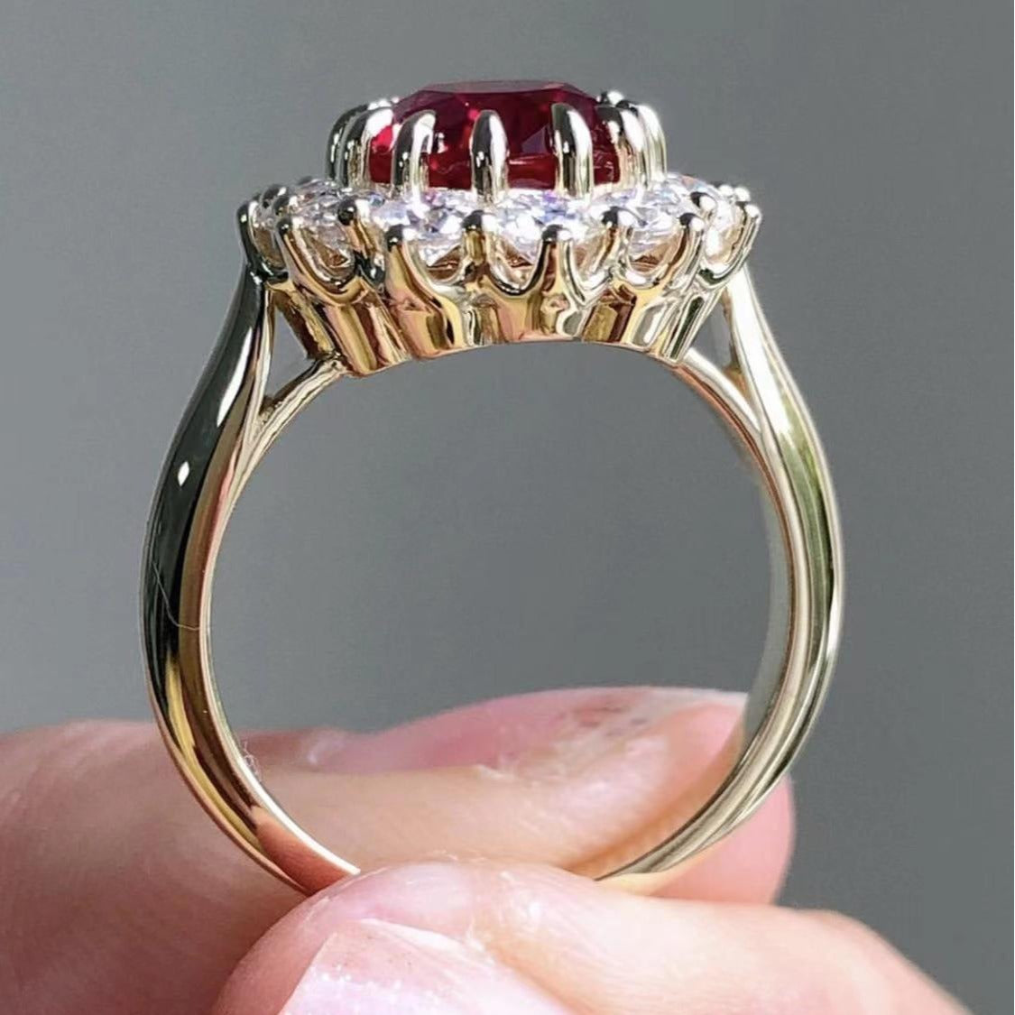 Wholesale  Light Luxury Ruby-like Ring Fashionable Atmospheric Lace Diamond Ring