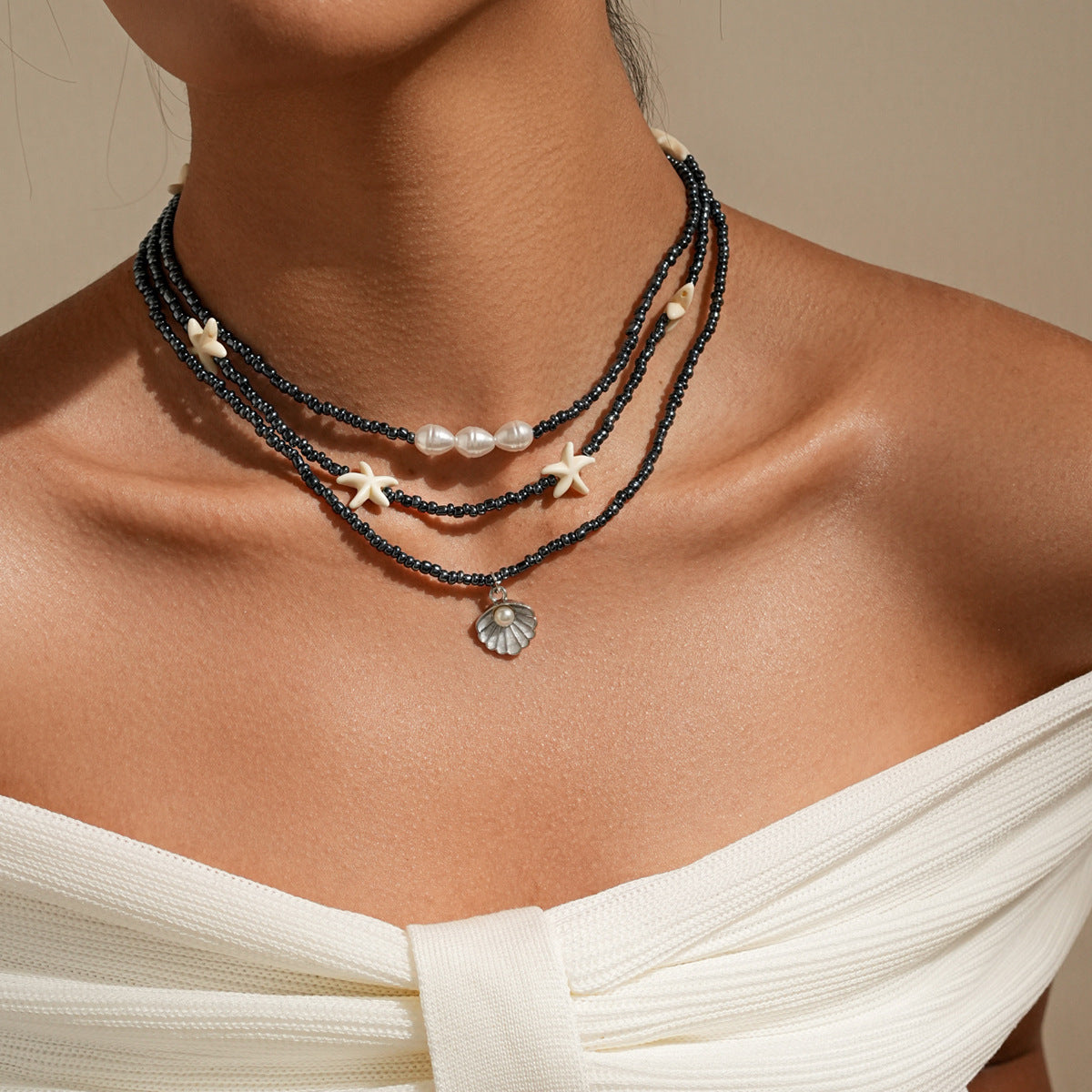Wholesale  Summer Shell Pearl Necklace Black Rice Beads Bohemian Starfish Clavicle Chain