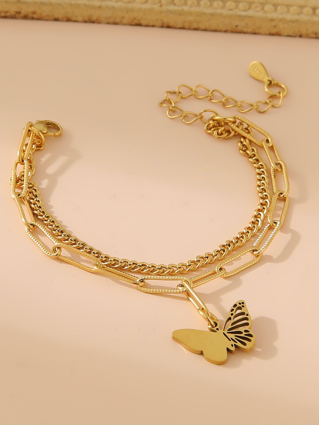 Cross en acier inoxydable en gros de quatre bracelet à double bracelet à double bracelet