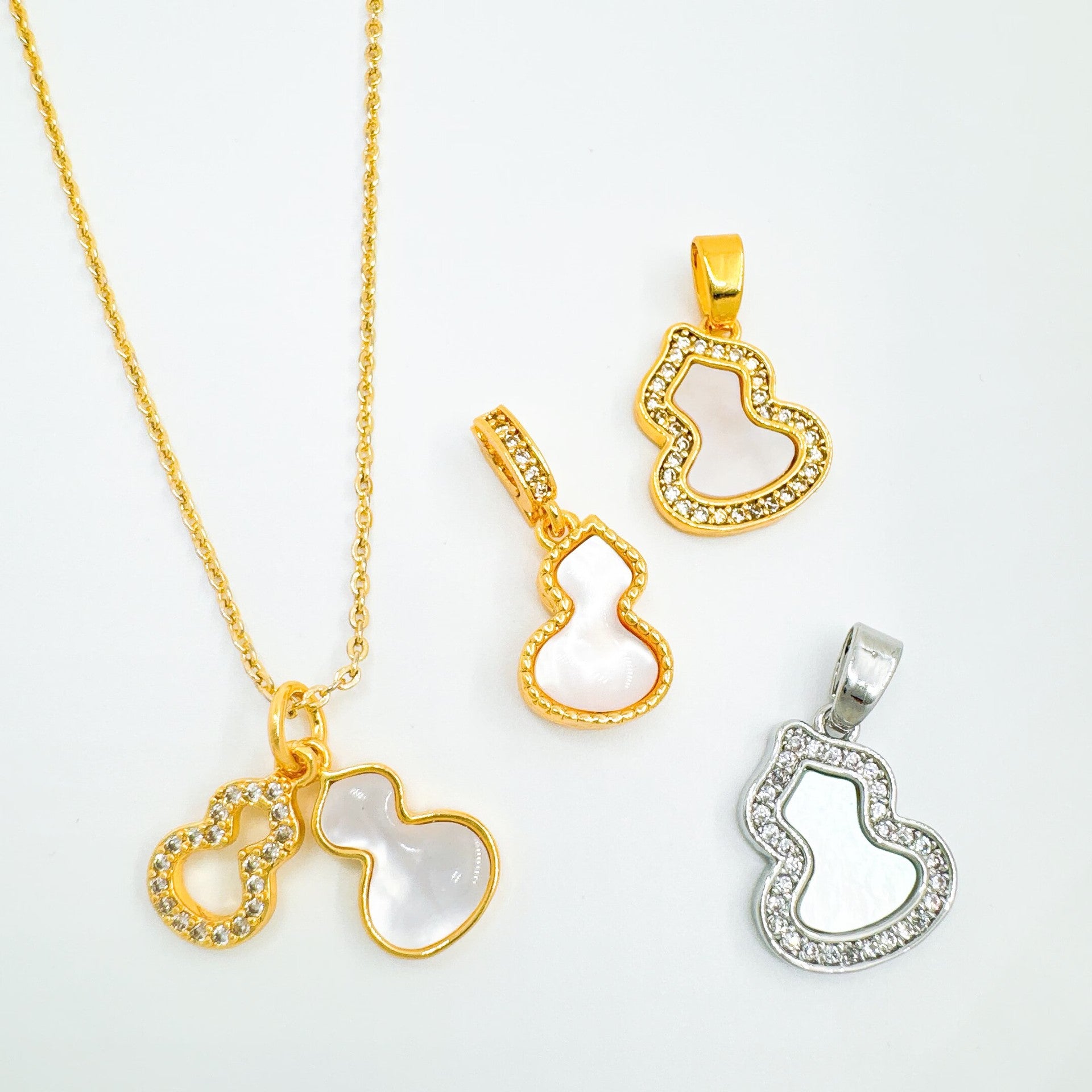 Wholesale Gold Plated Mother-of-Pearl Pendant Necklace Elegant Ins Style Women' s Layering Jewelry