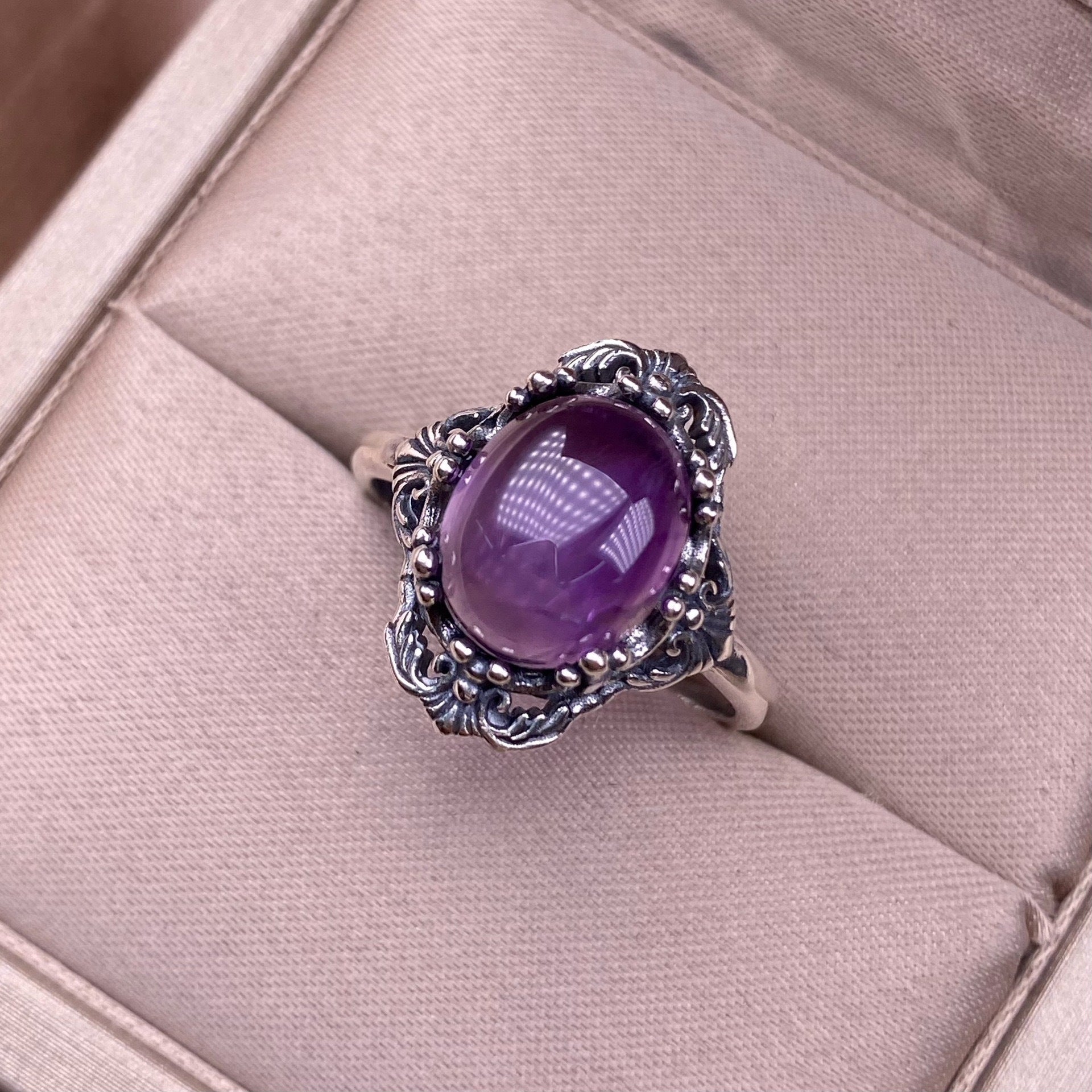 Wholesale Copper Open Ring with Amethyst Lace Inlay Retro Design Fashion Jewelry Accessory