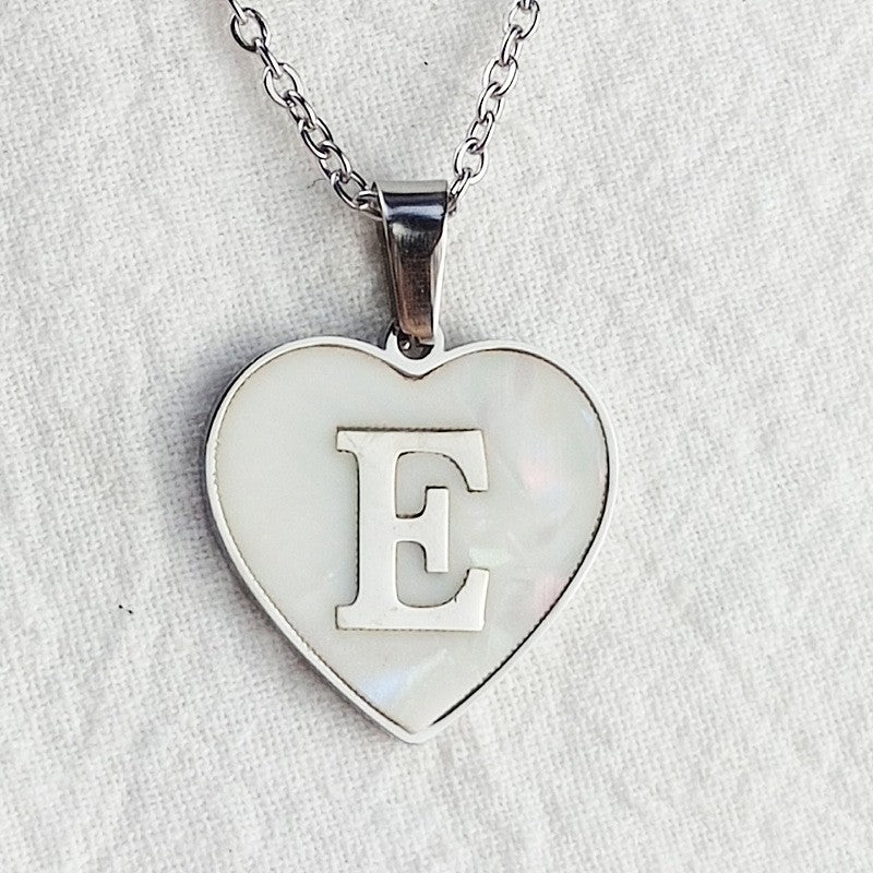 Wholesale 26 English Letters Heart Inlaid Shell Titanium Steel Necklace ACC-NE-DingChao002
