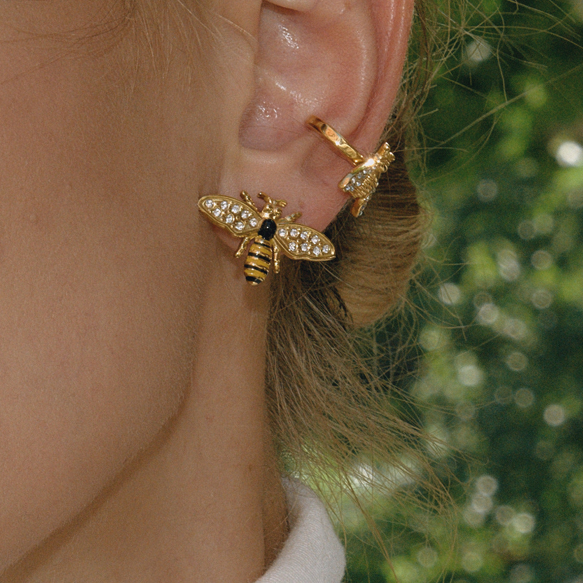 Wholesale Bee Stainless Steel Jewelry Set  Including Earrings Necklace Bracelet Rings