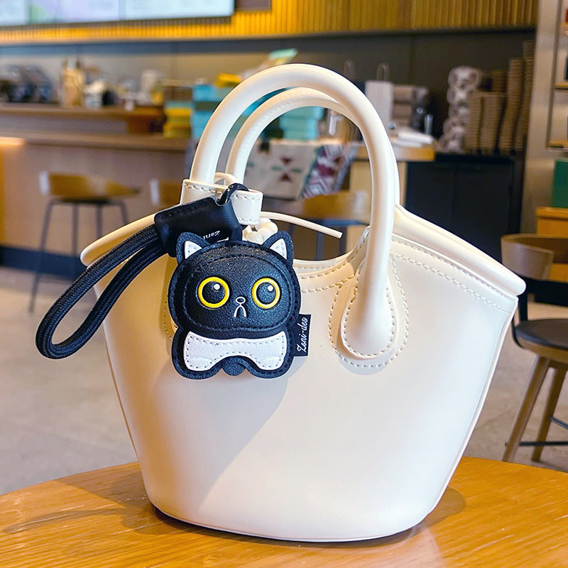 Wholesale PU Leather Cat Keychain Pendant Trendy Car Key Accessory With Ragdoll Cat Design Gift For Couples Boutique Resale