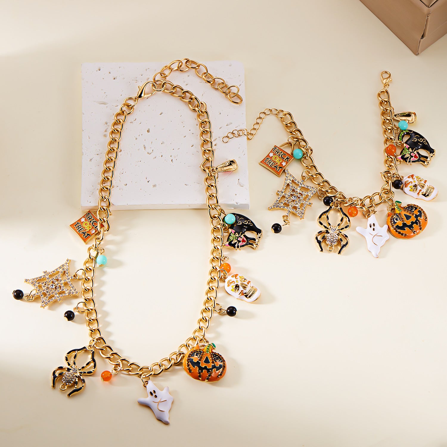 Wholesale  Oil Drop Cartoon Pumpkin Skull Ghost  Chain Necklace Jewelry Set Fashion Accessory for Resale