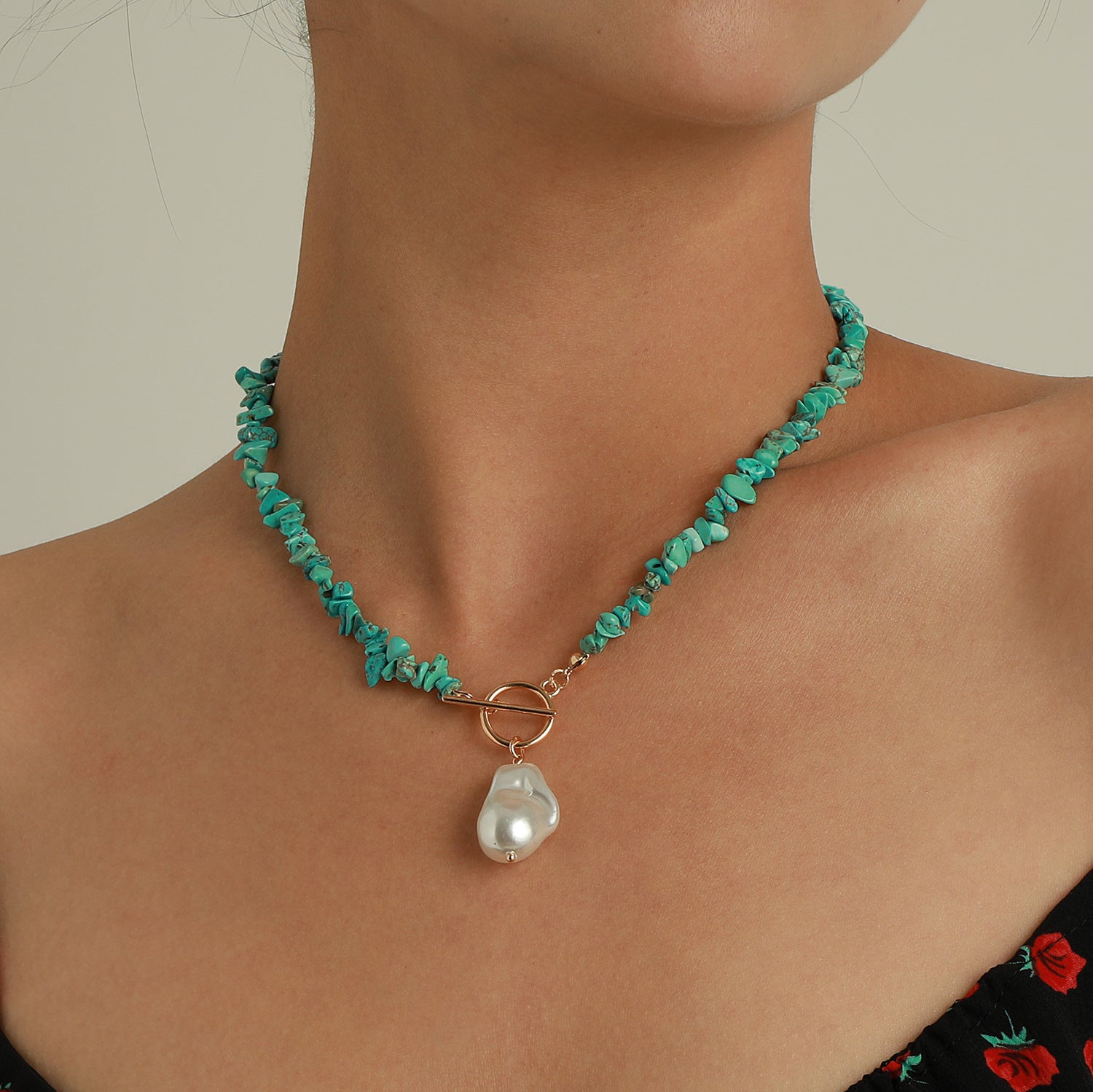 Wholesale Trendy Green Turquoise Irregular Pearl Necklace Alloy Jewelry Accessory