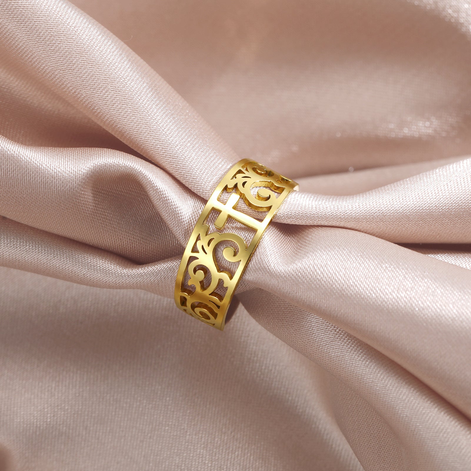 Wholesale Stainless Steel Hollow Cross Open Ring Vintage Unisex Fashion Accessory