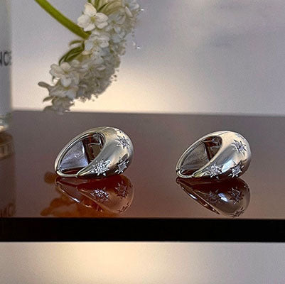 Wholesale Geometric Zircon Earrings for Women - Fashionable Metal Studs,  Boutique Resale