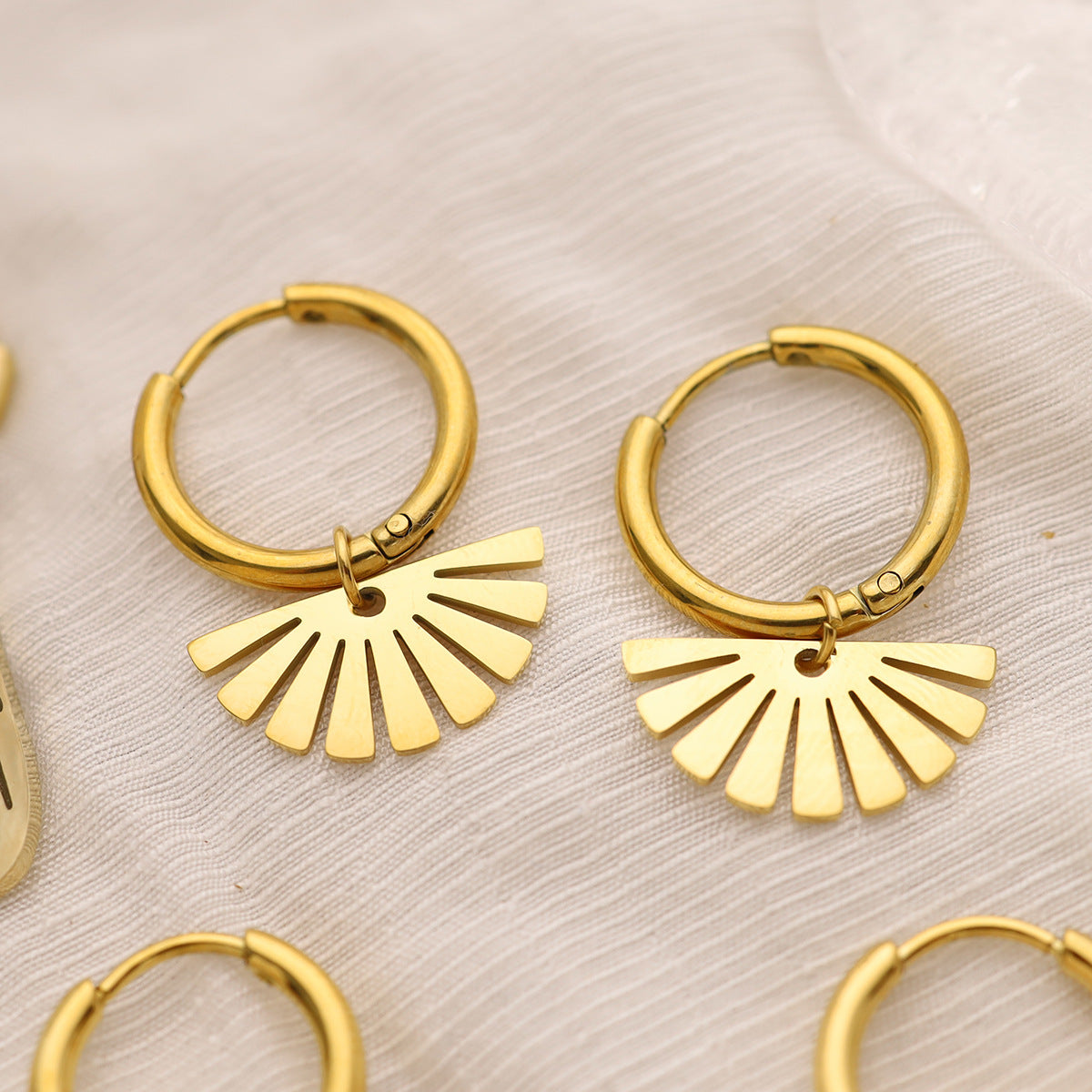 Wholesale 14K Gold Fadeless Stainless Steel Earrings