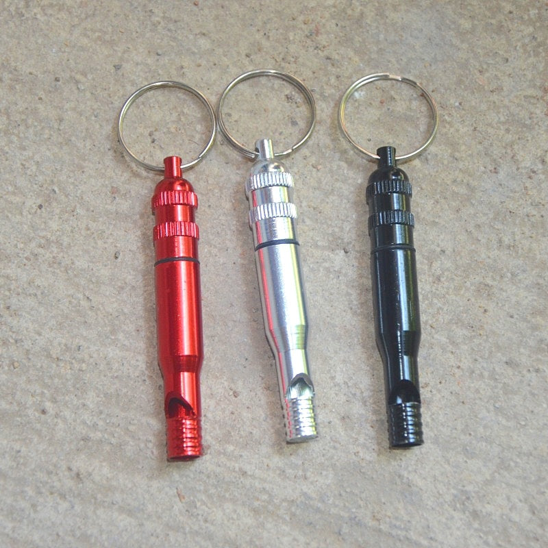 Wholesale Colorful Aluminum Whistle Keychain ACC-KC-KaBiao009