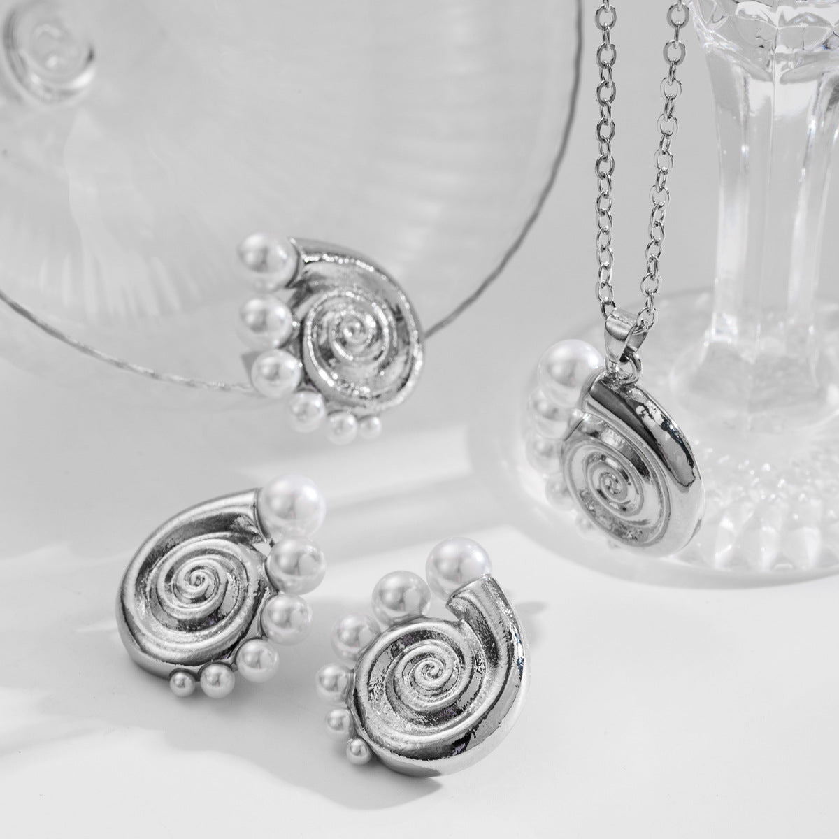 Wholesale Conch  Pearl Earrings Necklace Ring Accessories