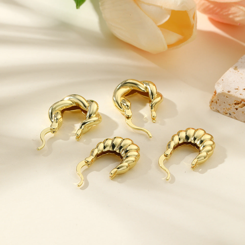 Wholesale 18K gold hollow glossy twist earrings