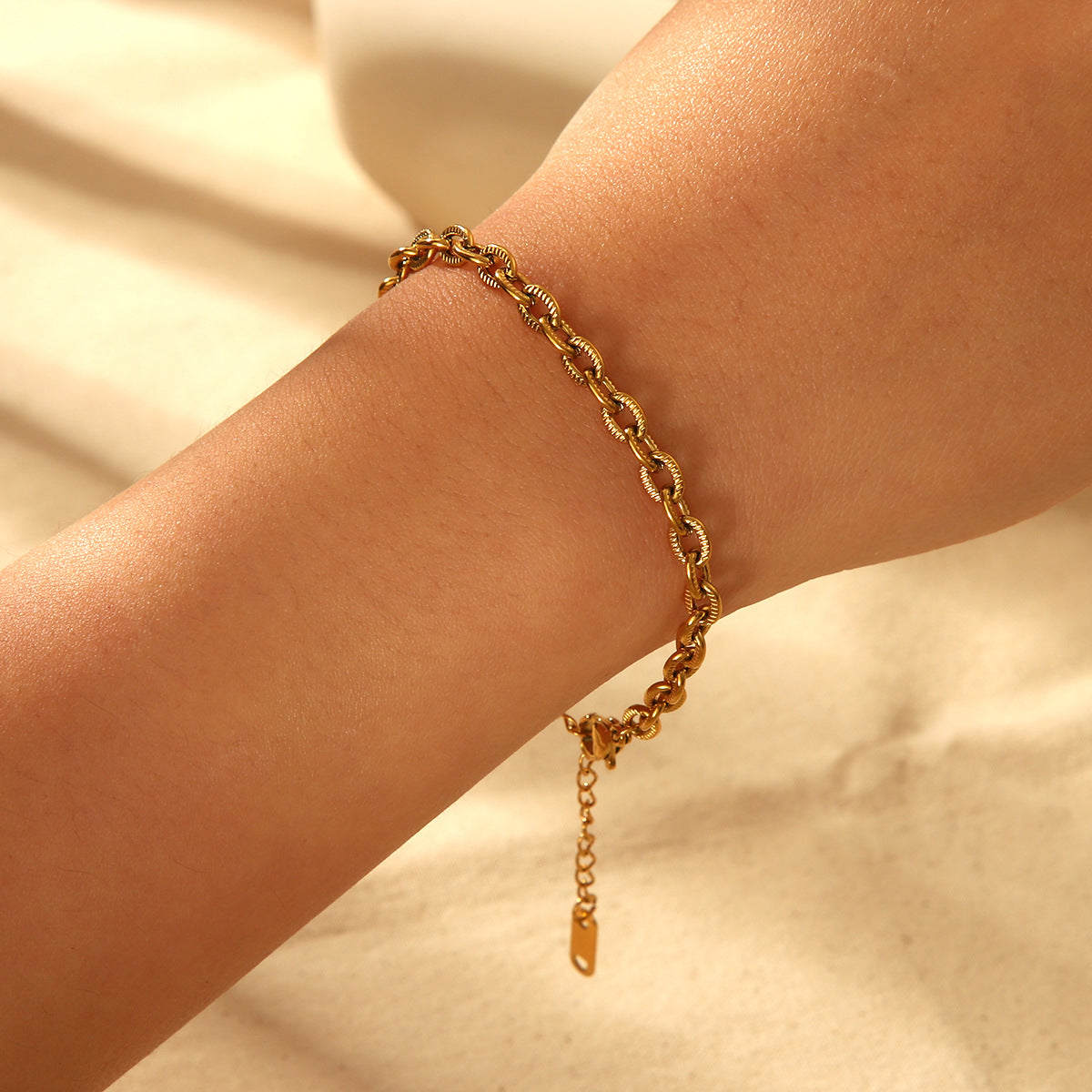 dxx-img:ee47dc3149eab7aed3a9f34799a8de06