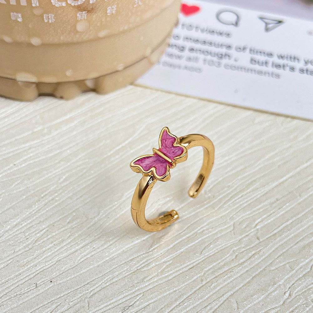 Wholesale Vintage-style butterfly ring with adjustable opening.