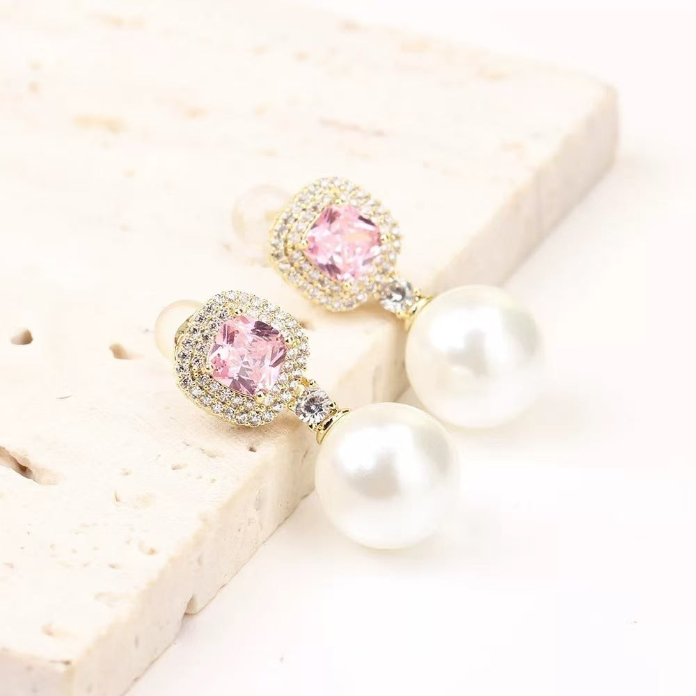 Wholesale Romantic Truffle Elegant Light Luxury  Beaded Micro-inlaid Sugar Stud Earrings