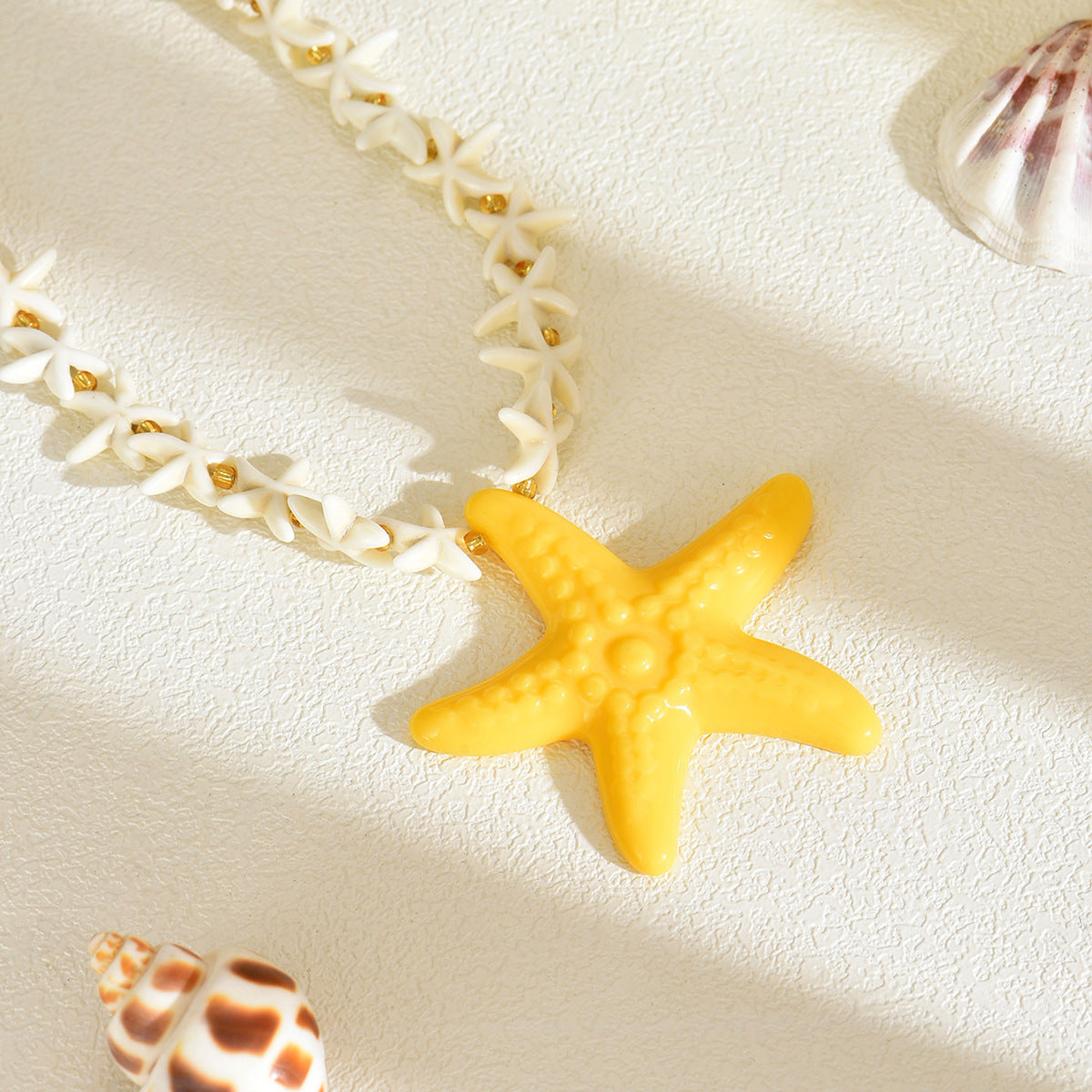 Wholesale Ocean style shell necklace light luxury resin starfish necklace