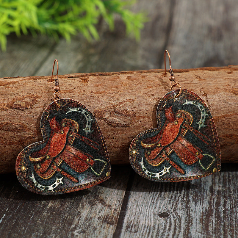 Wholesale Leather Retro Saddle Print Heart Earrings Western Style Fashion Accessory