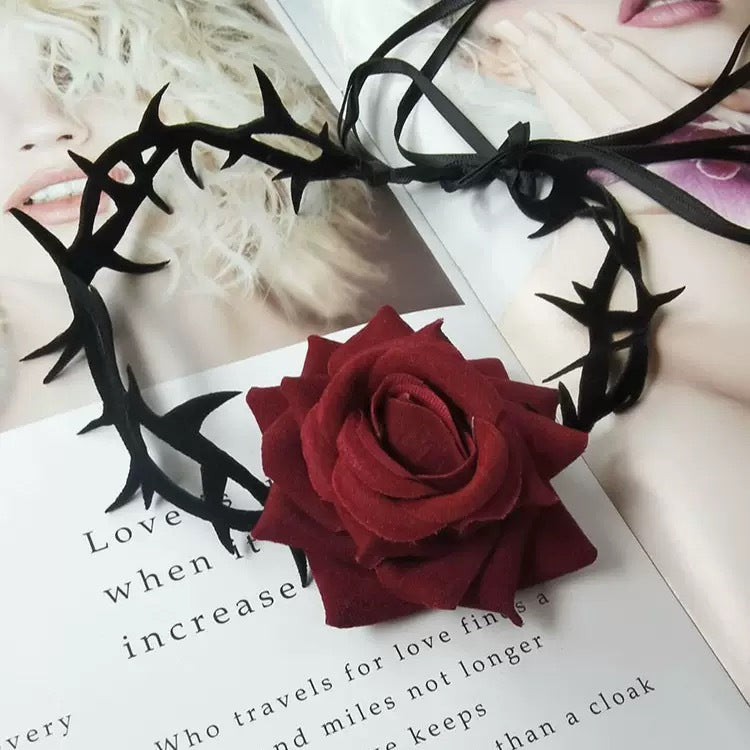 Wholesale Retro Girl Neck Band Night Rose Necklaces