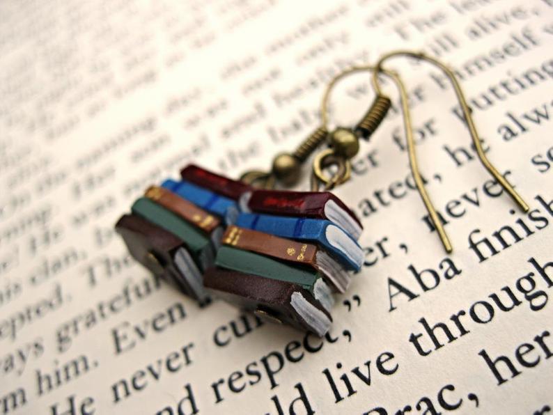 Wholesale retro library a pile of book earrings