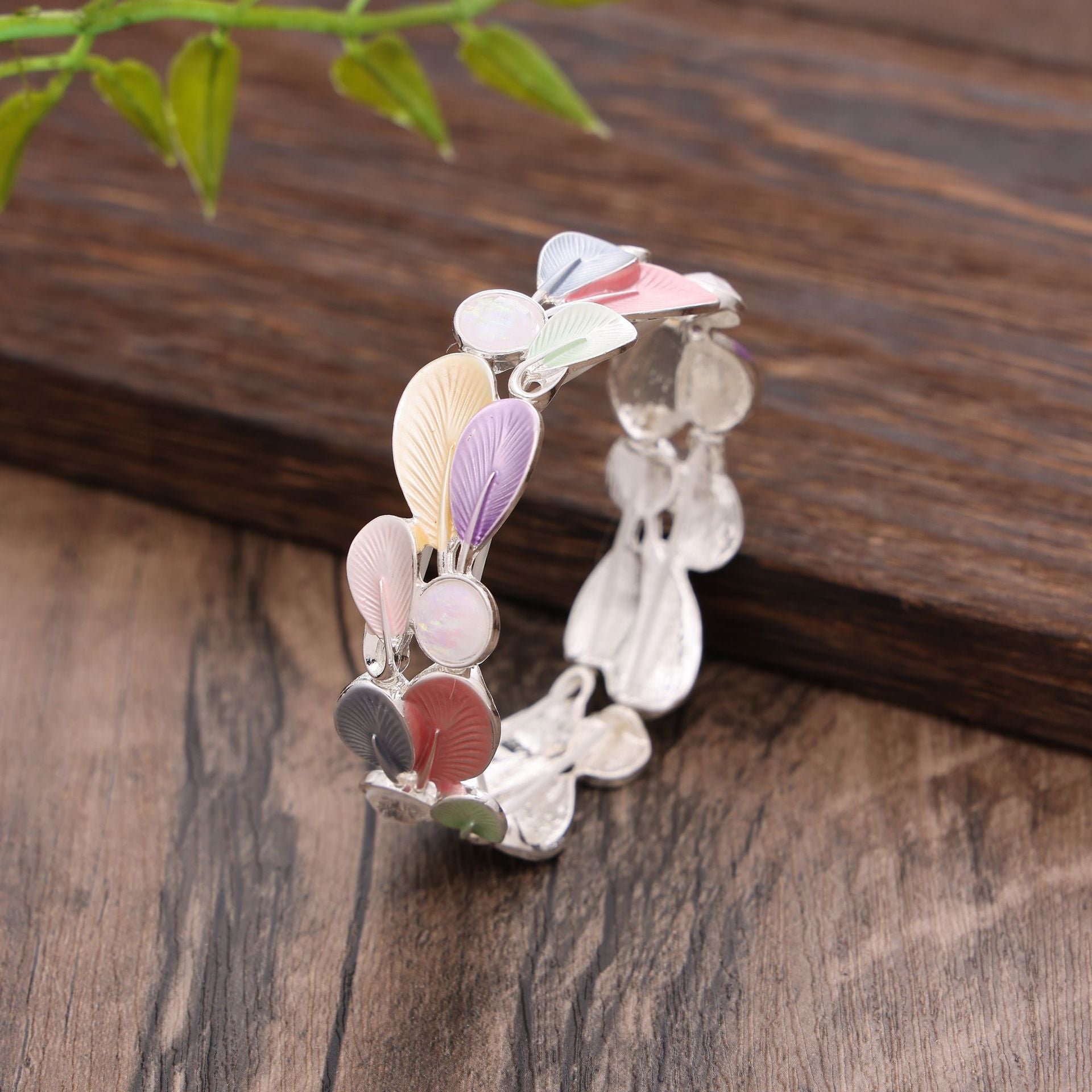 Wholesale  Color Feather Stitching Alloy Bracelet