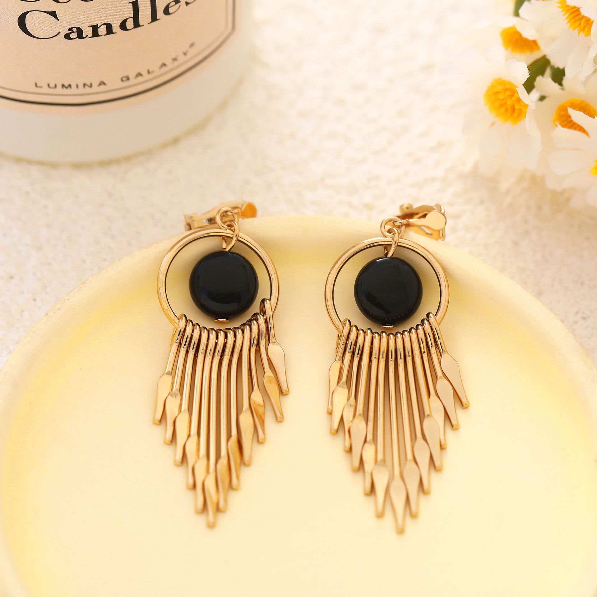 Wholesale exaggerated tassel ear clip earrings