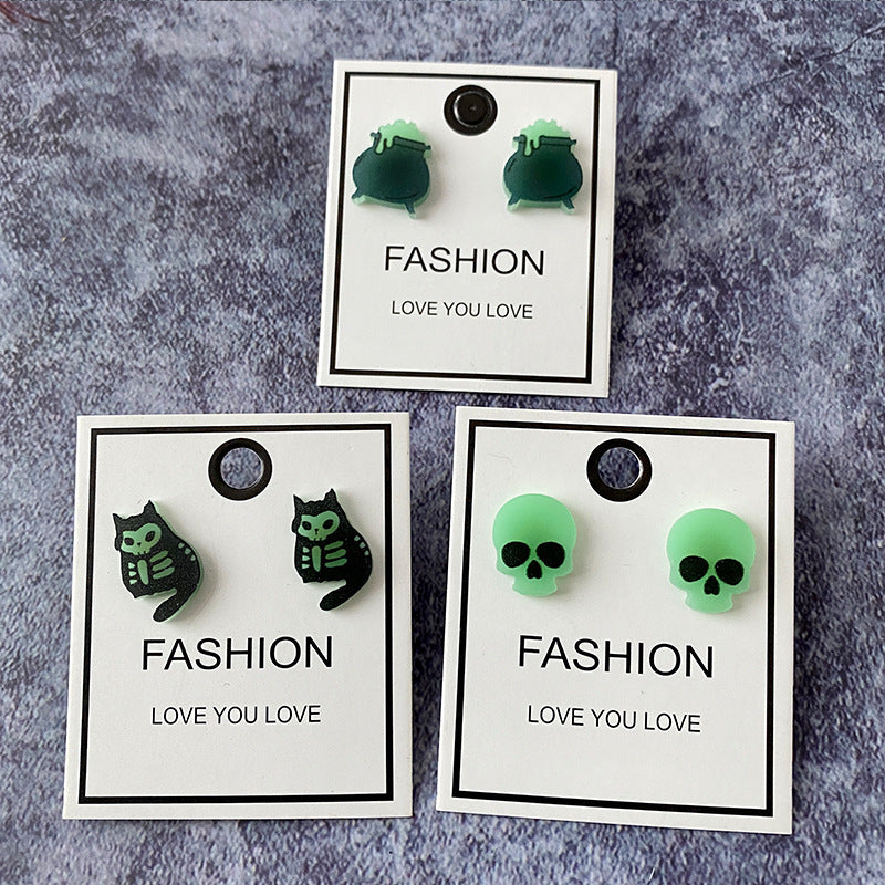 Wholesale  ghost cat luminous stud earrings