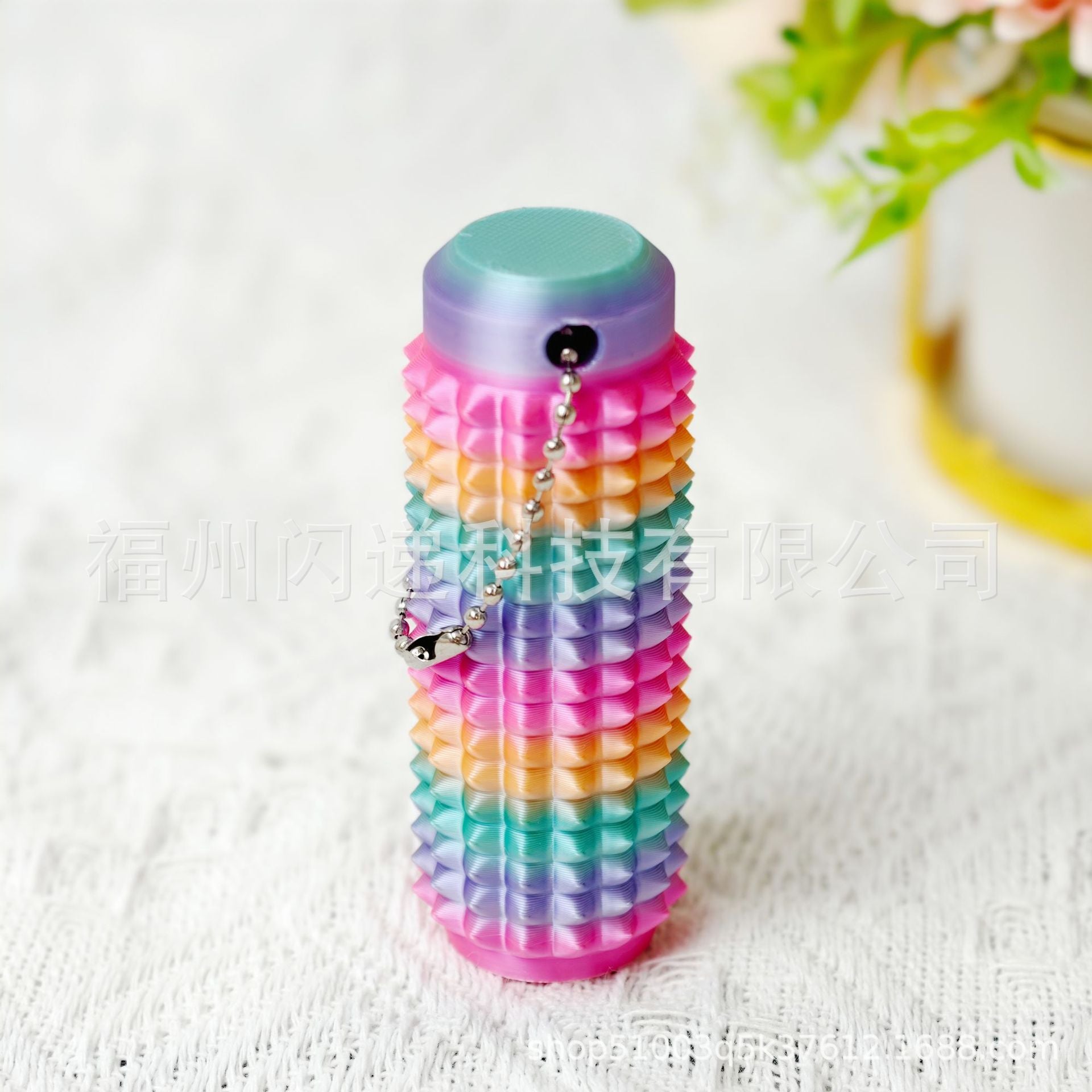 Wholesale  Portable Fingertip Decompression Massage Keychain