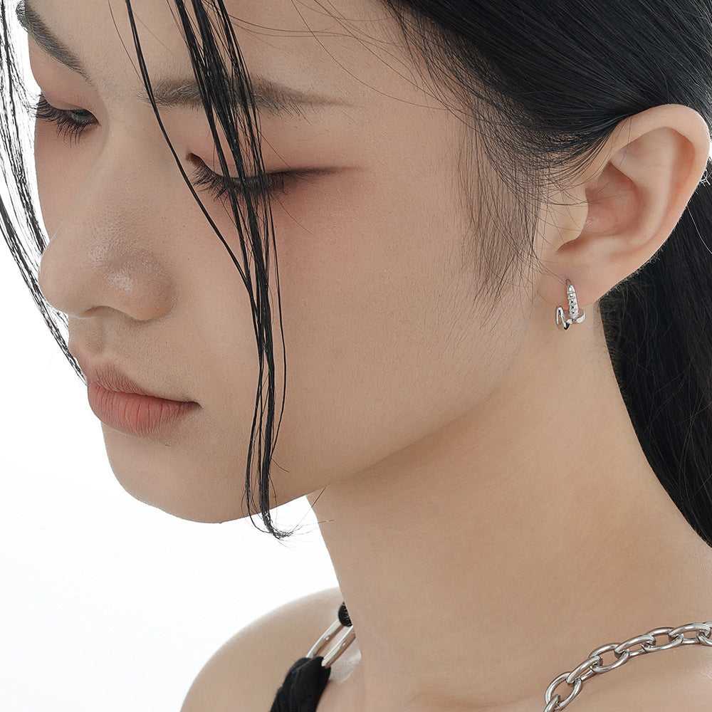 Wholesale S925 Sterling Silver Nail Ear Buckle  Light Luxury Earrings