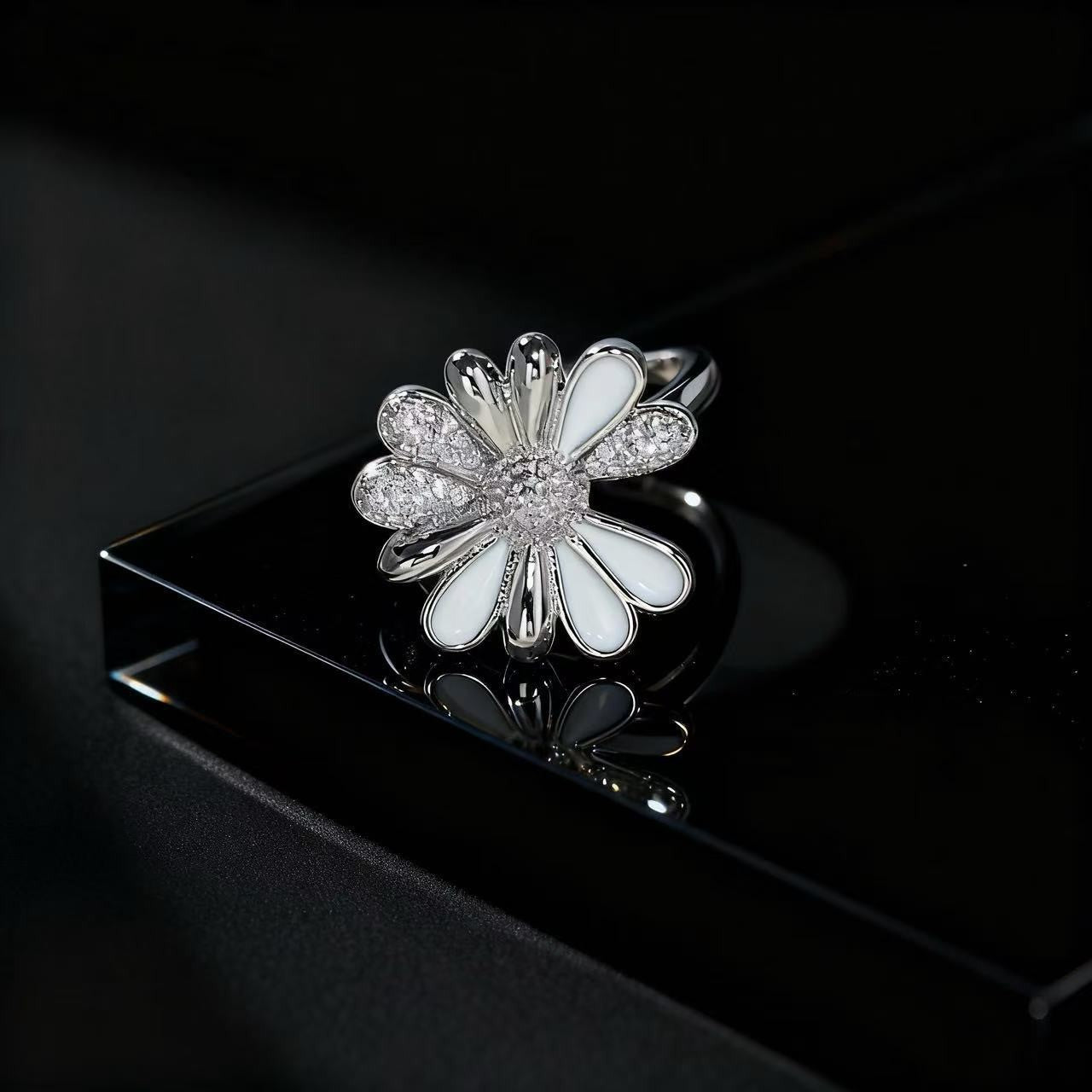 Wholesale Trendy Flower Open Ring For Women Zircon Pearl Rhinestone Design Jewelry Accessory Gift Everyday Wear Resale
