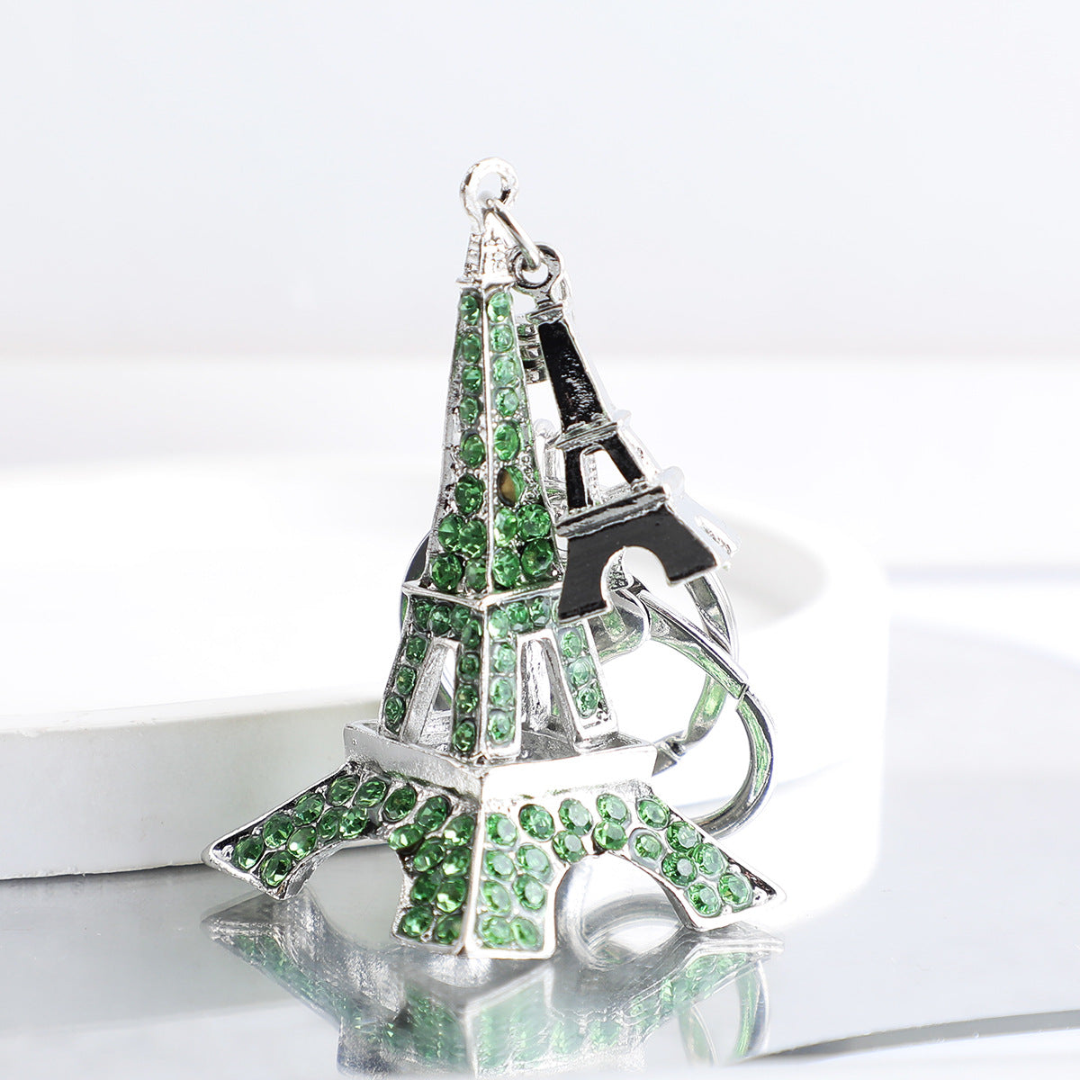 Wholesale Creative Rhinestone Paris Eiffel Tower Car Keychain