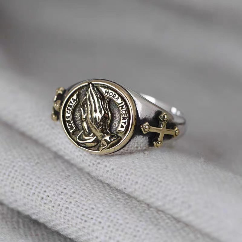 Wholesale Alloy Retro Praying Hands Men' s Ring,  Trendy Jewelry Accessory for Resale