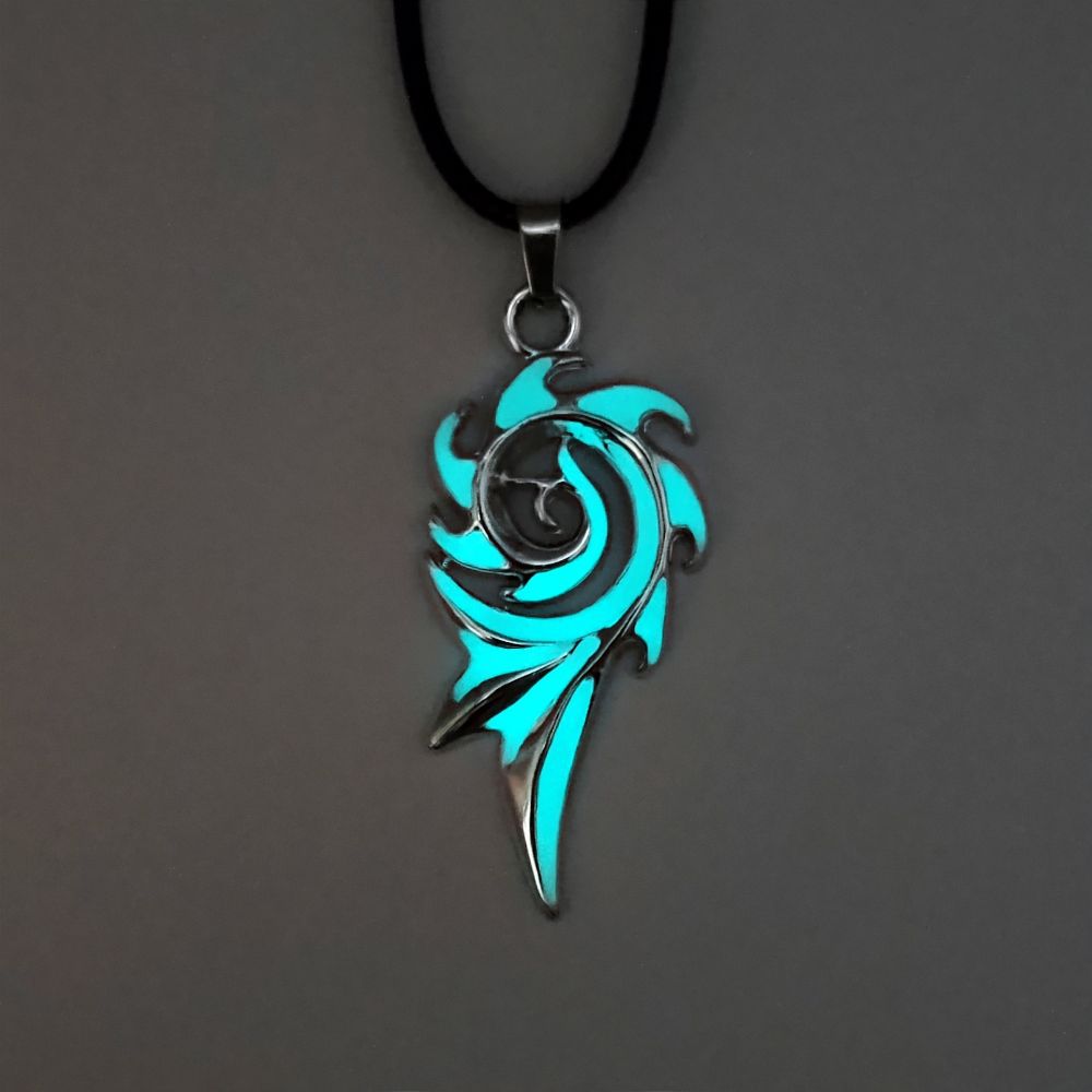 Wholesale  Alloy luminous Phoenix necklace