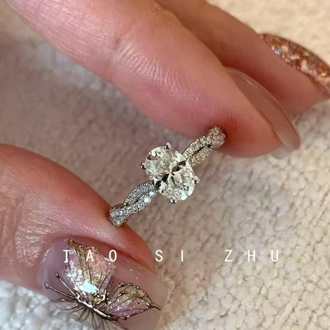 Wholesale Spiral Adjustable Ring Micro-set Zircon Twirling Ballet Design Chic Jewelry Accessory