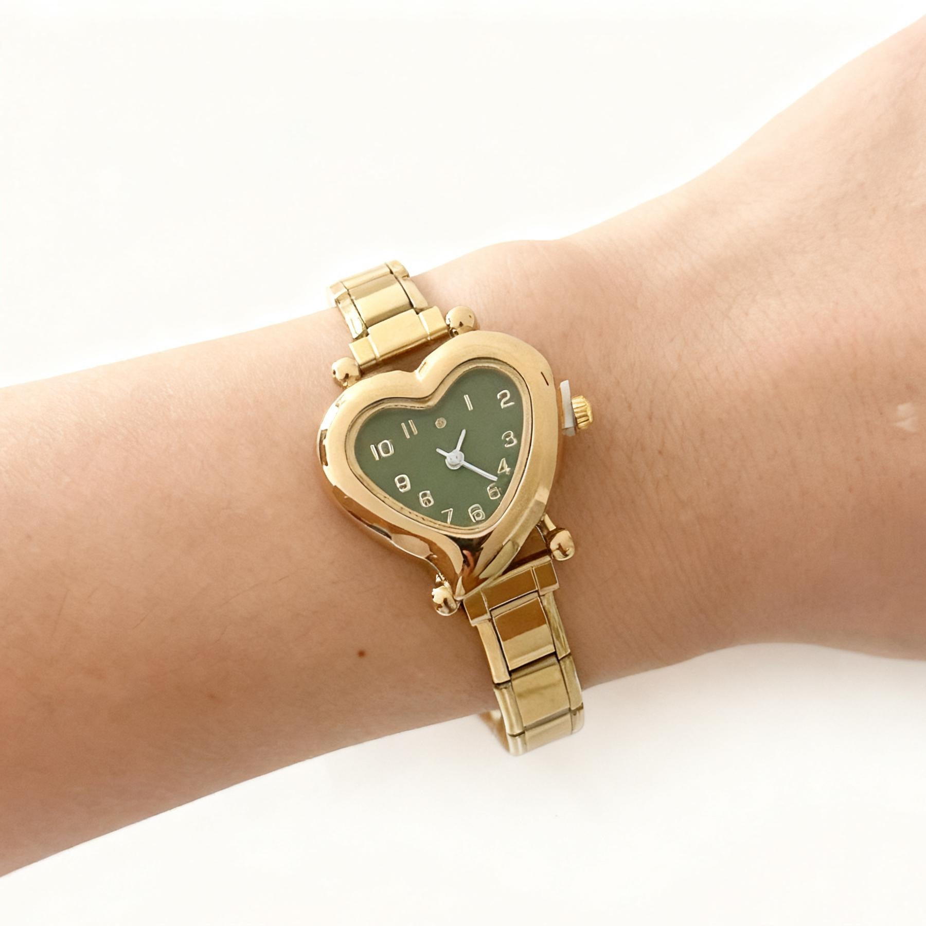 Wholesale preppy style fresh and elegant  stainless steel  watches.