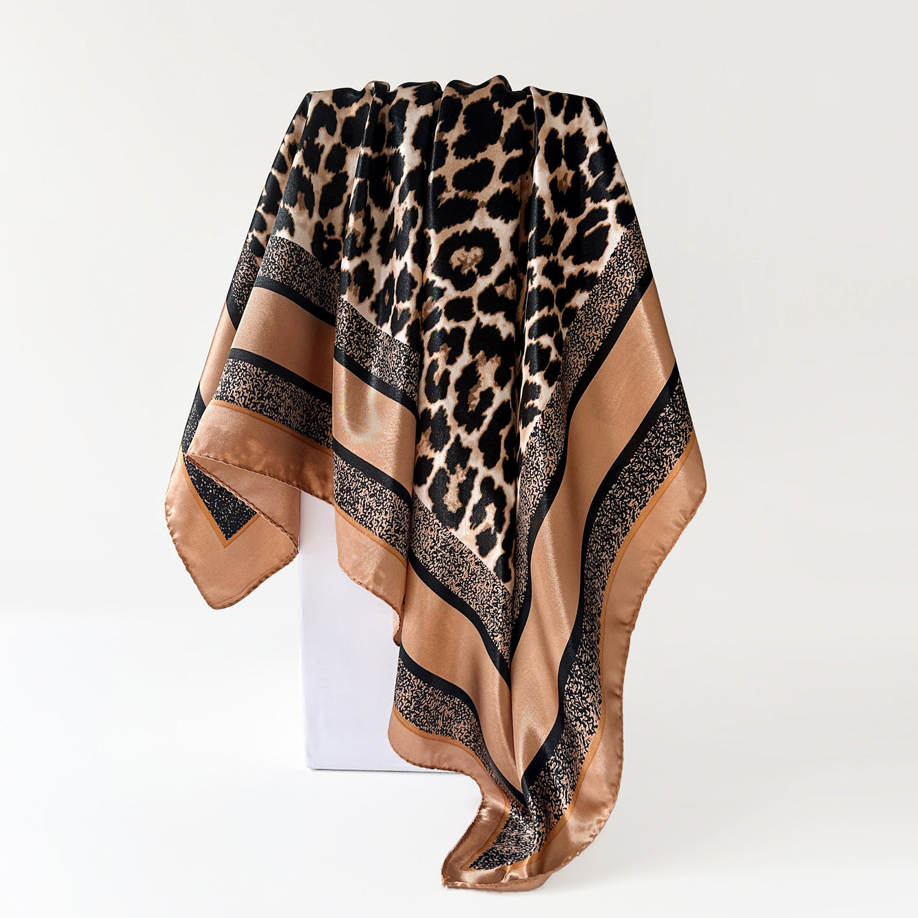 Wholesale Satin Square f Leopard Print Retro Women S Summer Fashion Accessory