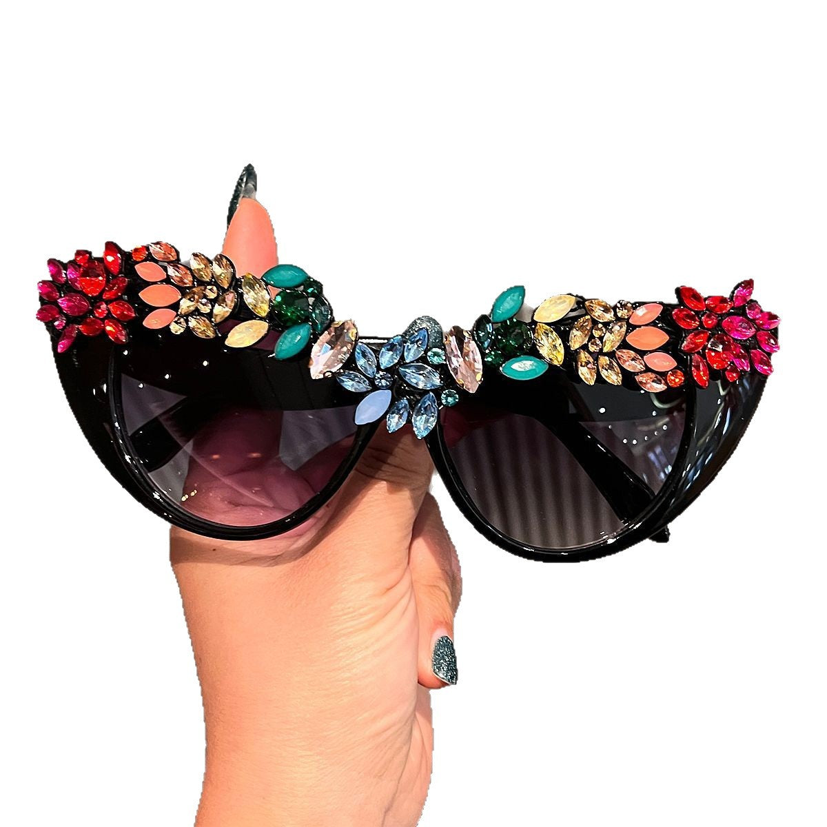 Wholesale Sweet Cool Wind Cat-Eye Rhinestone Sunglasses for Women Party Decorative Fashion Accessory