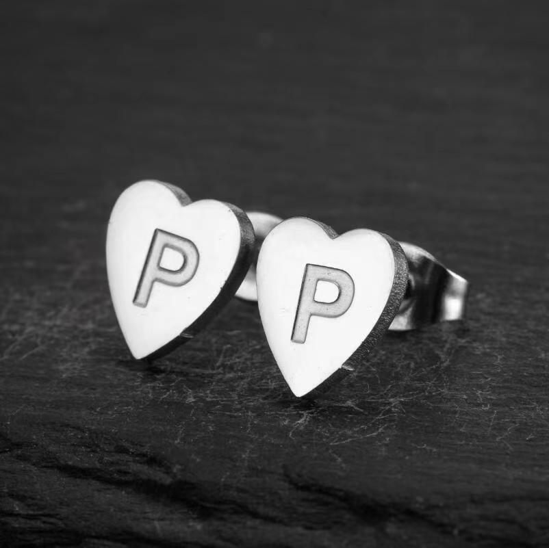 Wholesale Love Earrings English Letters Retro Gold and Silver Earrings Heart Earrings Titanium Steel ACC-ES-FaDiniya001