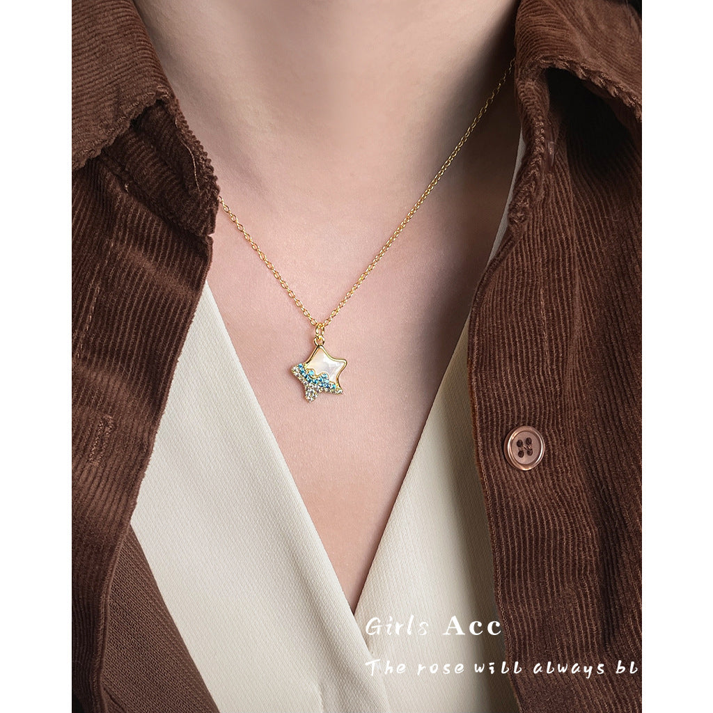 Wholesale Luxury Mother-of-Pearl Necklace for Women,  Fashionable Zirconia Clavicle Chain,  High-End Sweater Chain