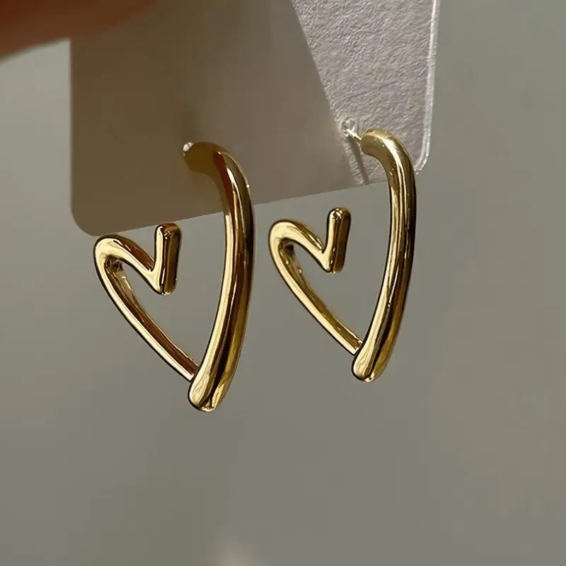 Wholesale Chic Open Heart Dangle Earrings For Women Geometric Gold Tone Earrings Stylish Jewelry Accessory Boutique Resale And Gift